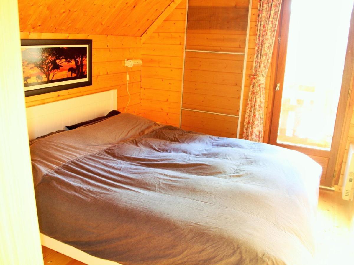 Pretty Chalet In Beaulieu With Private Pool Beaulieu (Cantal) Exterior foto