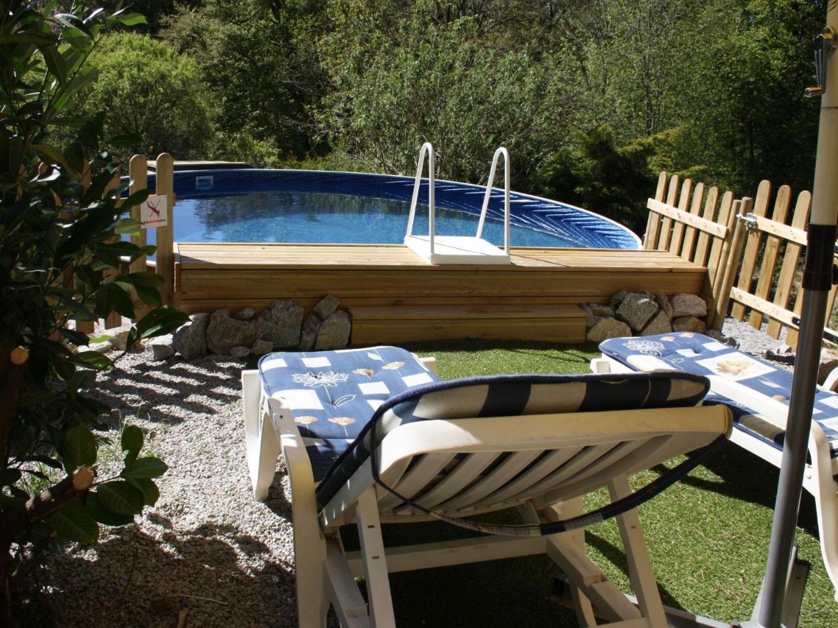 Pretty Chalet In Beaulieu With Private Pool Beaulieu (Cantal) Exterior foto